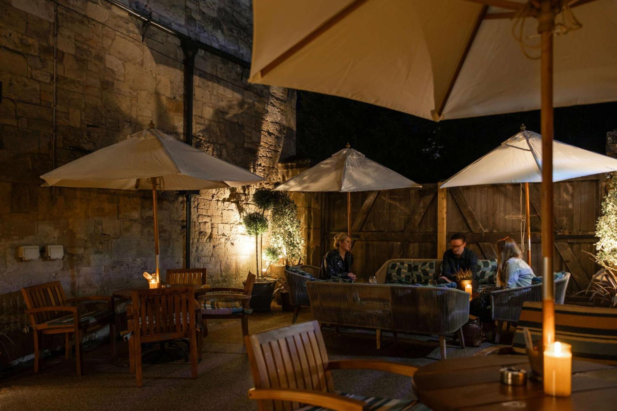The Lamb Inn Hindon Екстериор снимка